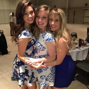 Meet your Posher, Becca